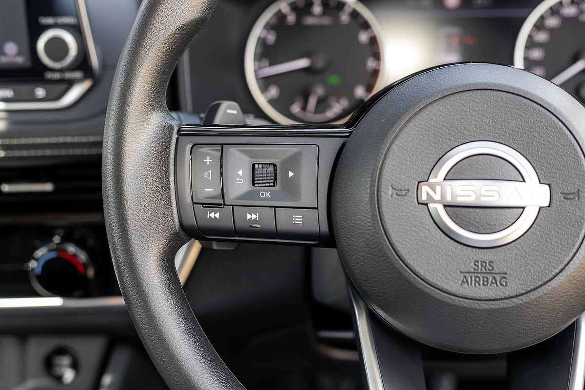 2024 Nissan X-TRAIL ST T33