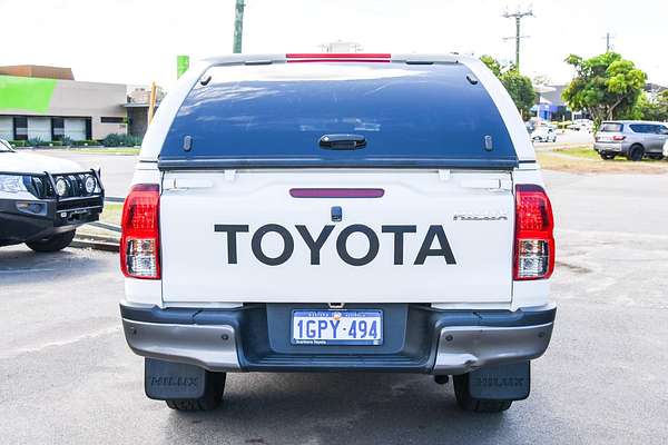 2018 Toyota Hilux SR GUN126R 4X4