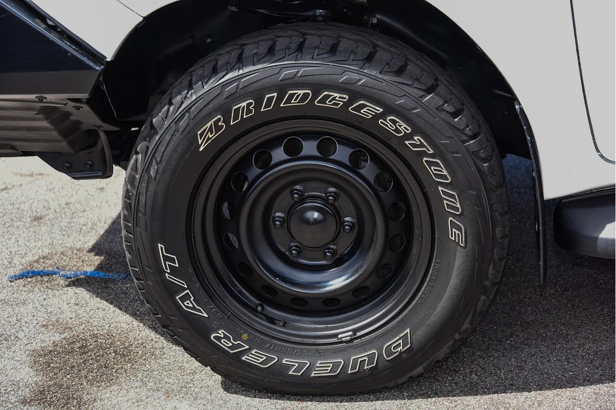 2018 Toyota Hilux SR GUN126R 4X4