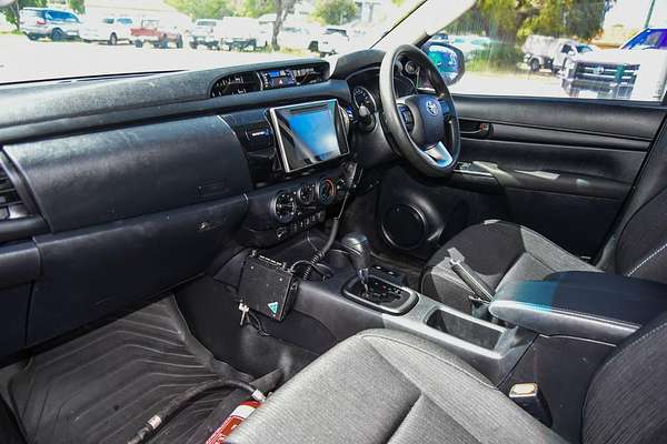 2018 Toyota Hilux SR GUN126R 4X4