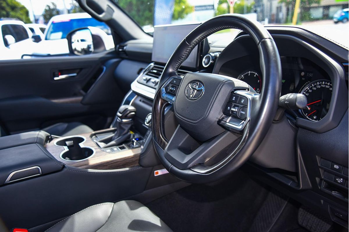 2023 Toyota Landcruiser VX FJA300R