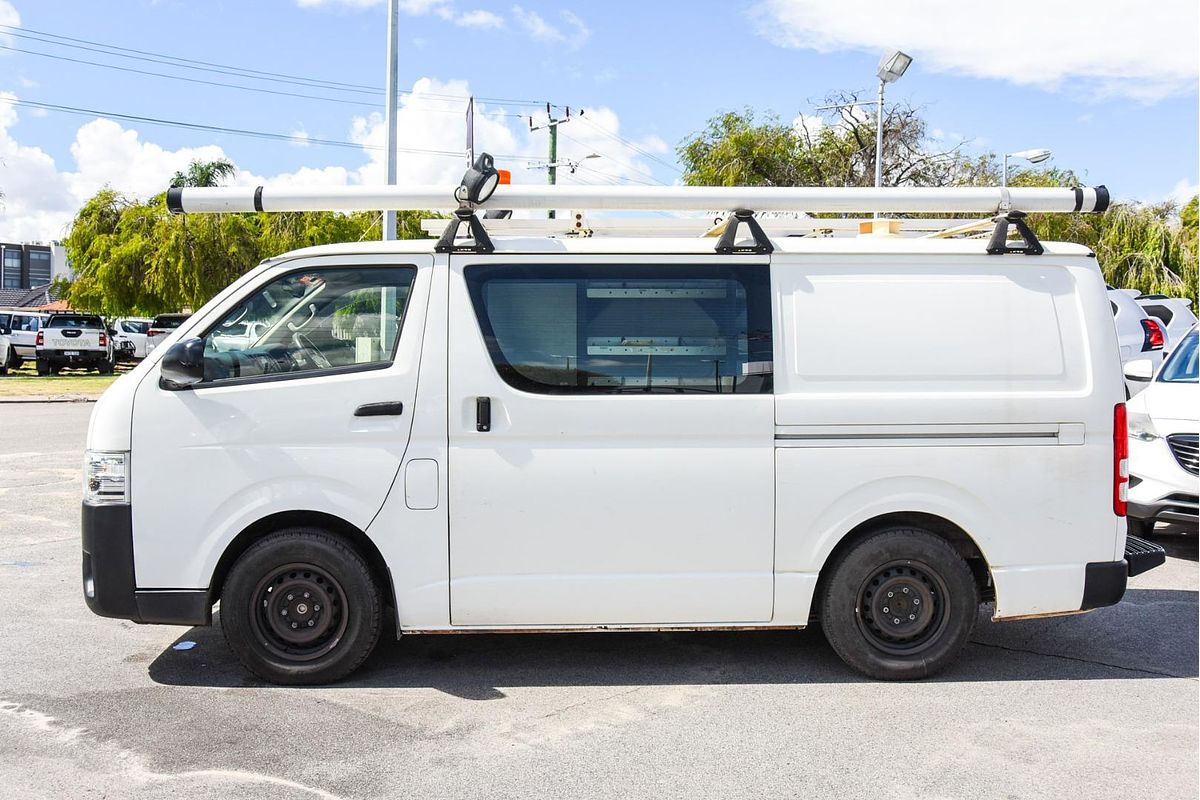 2016 Toyota Hiace KDH201R LWB