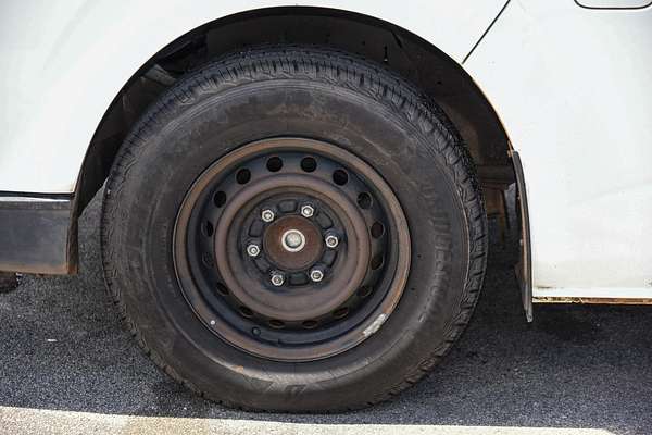2016 Toyota Hiace KDH201R LWB