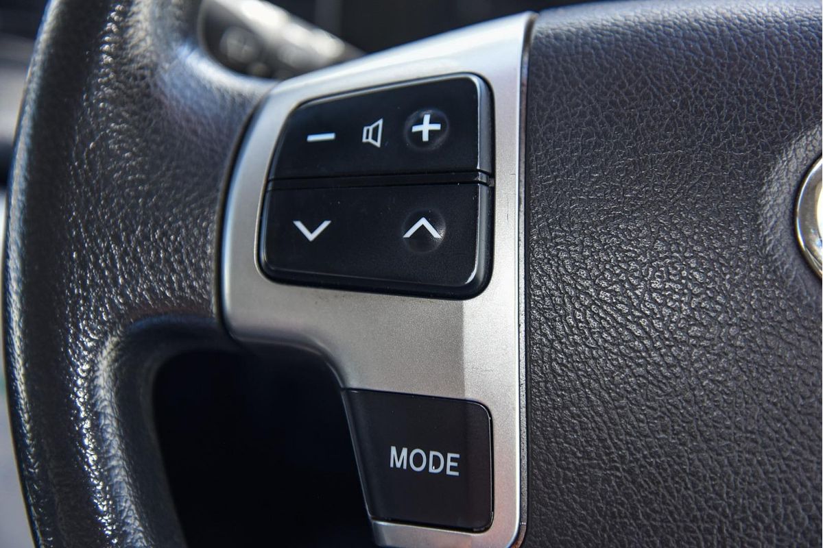2016 Toyota Hiace KDH201R LWB