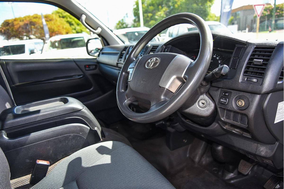 2016 Toyota Hiace KDH201R LWB