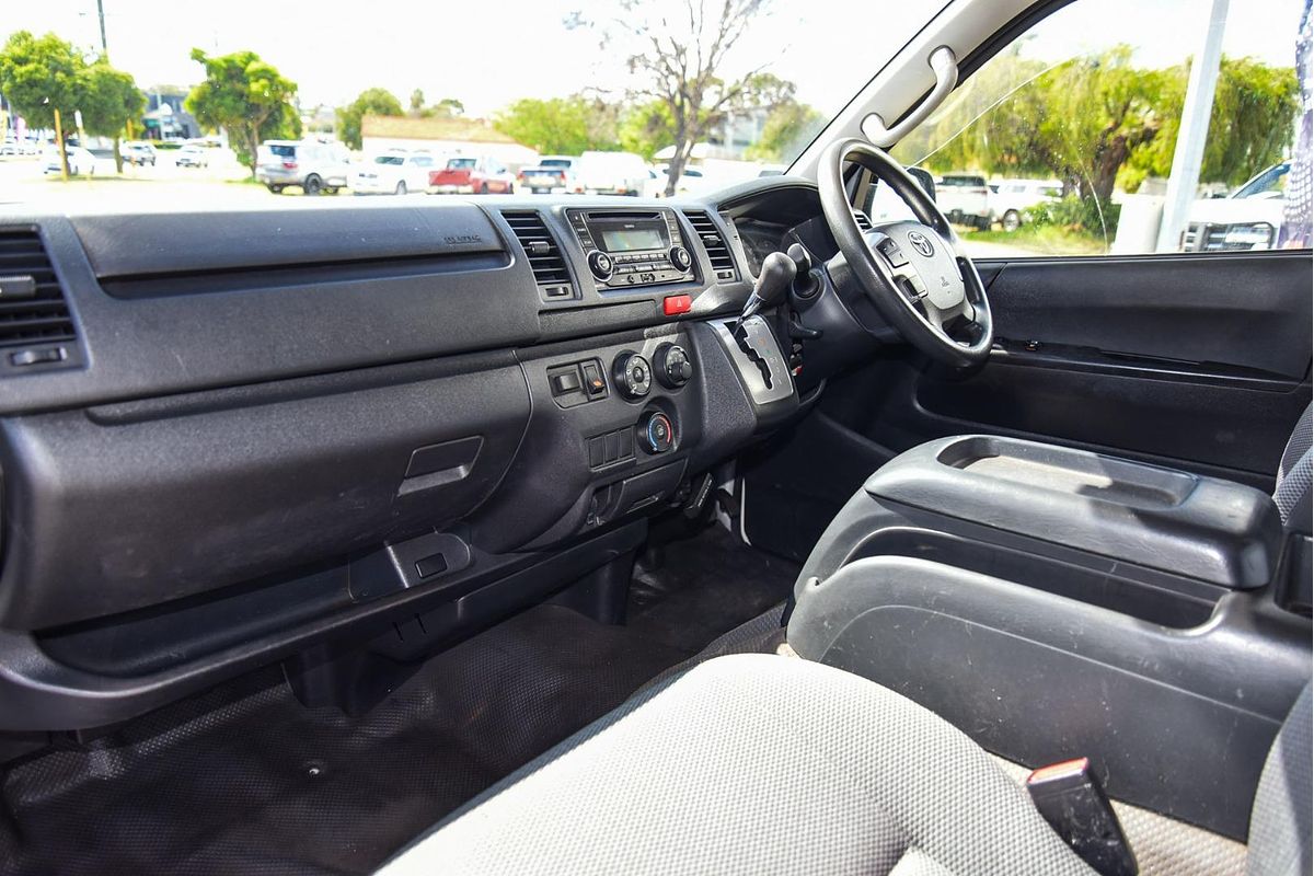2016 Toyota Hiace KDH201R LWB