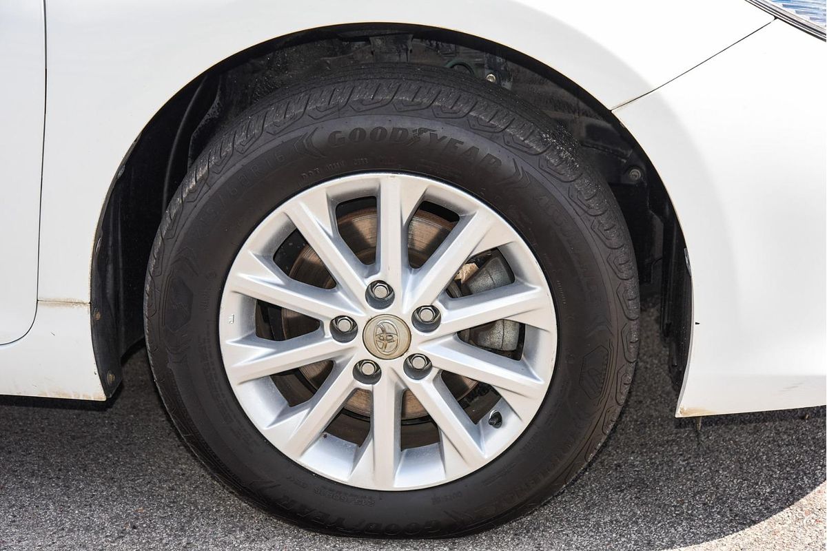2016 Toyota Camry Altise AVV50R