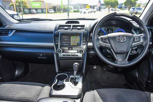 2016 Toyota Camry Altise AVV50R