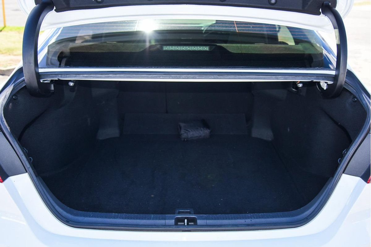 2018 Toyota Camry Ascent ASV70R