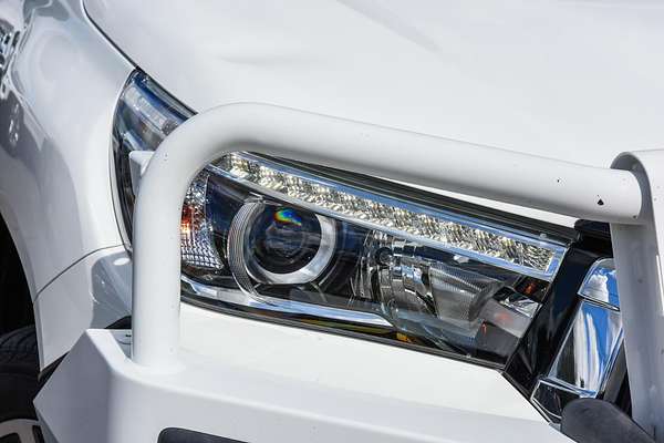 2019 Toyota Hilux SR5 GUN126R 4X4