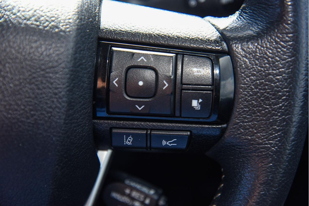 2019 Toyota Hilux SR5 GUN126R 4X4