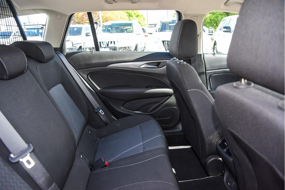 2019 Holden Commodore LT ZB