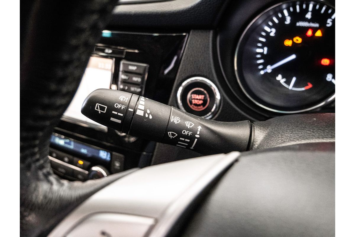 2015 Nissan X-TRAIL ST-L T32