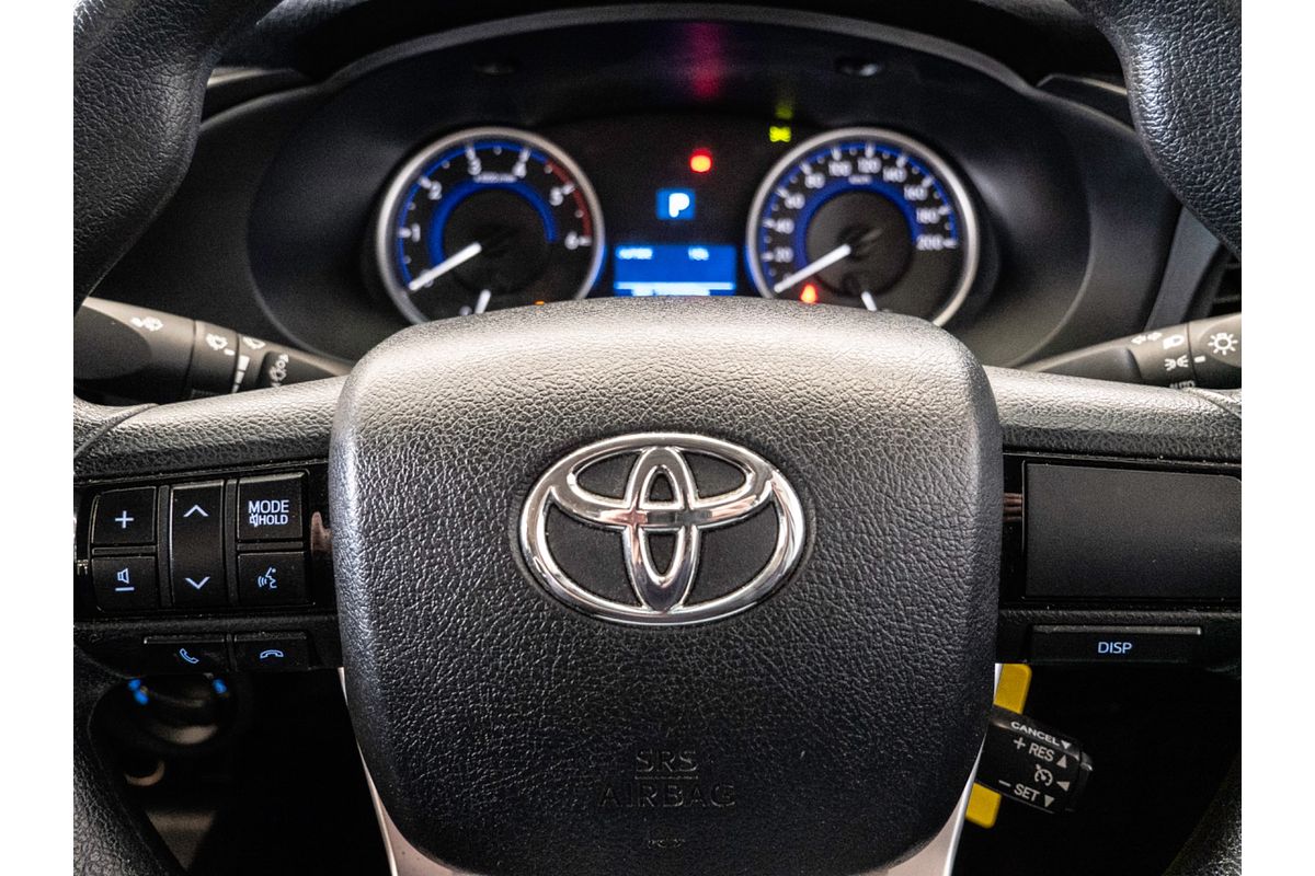 2018 Toyota Hilux SR GUN126R 4X4