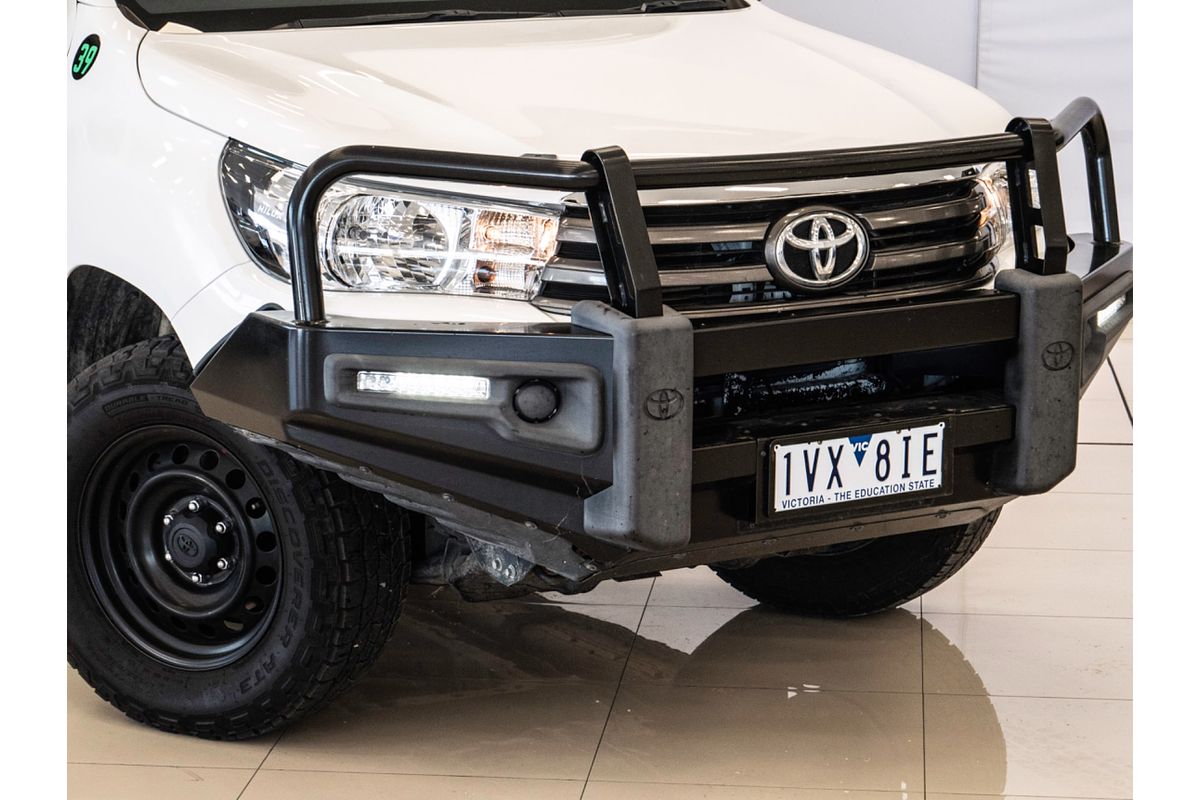 2018 Toyota Hilux SR GUN126R 4X4