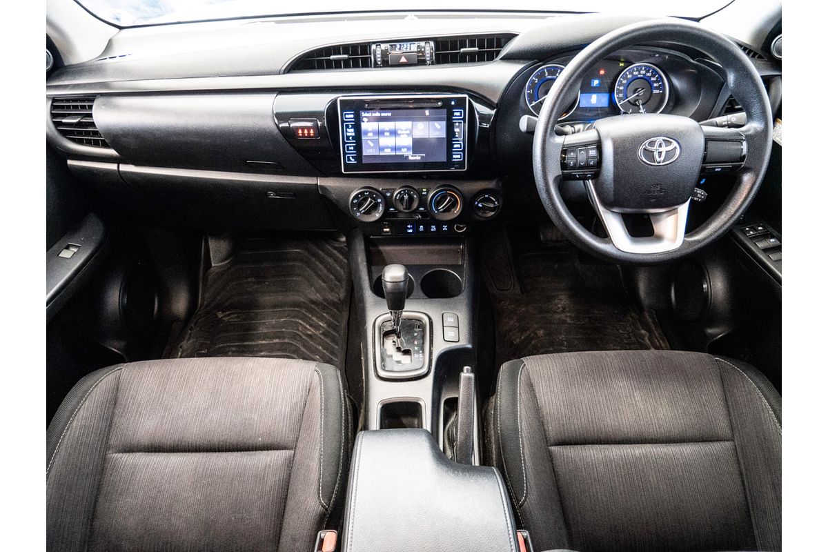 2018 Toyota Hilux SR GUN126R 4X4