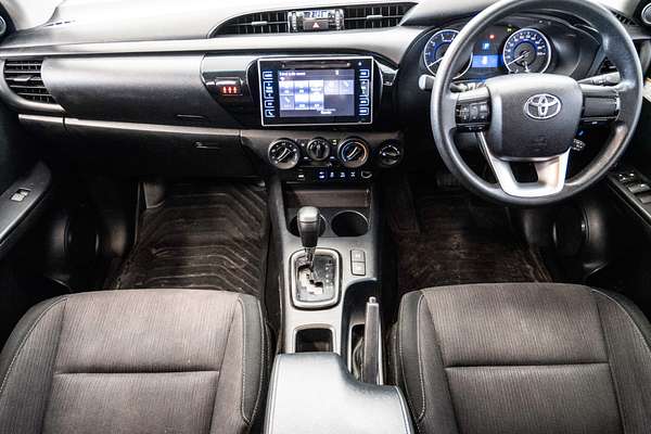 2018 Toyota Hilux SR GUN126R 4X4
