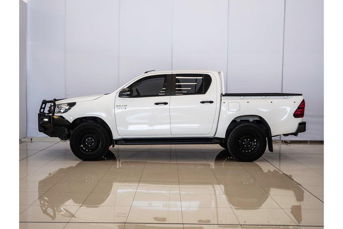 2018 Toyota Hilux SR GUN126R 4X4