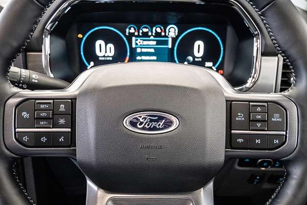 2023 Ford F-150 Lariat 4X4 SWB