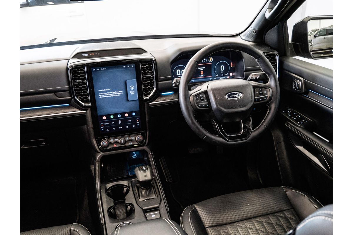 2024 Ford Everest Platinum