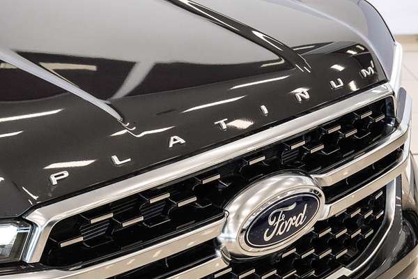2024 Ford Everest Platinum