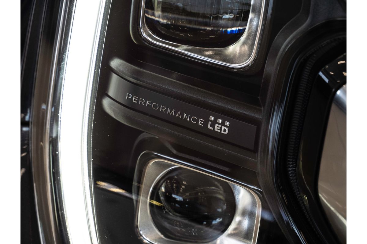 2024 Ford Everest Platinum