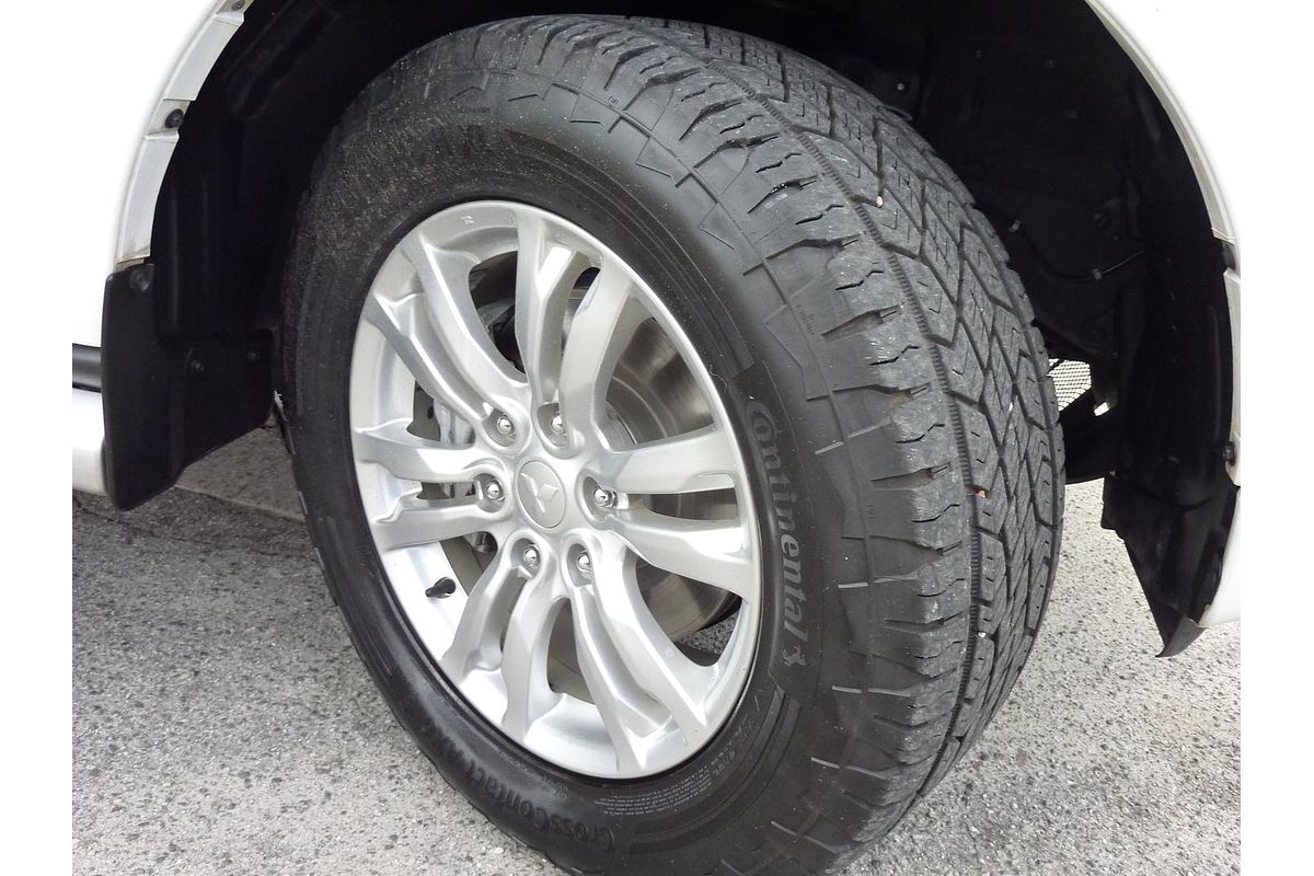 2018 Mitsubishi Pajero GLX NX
