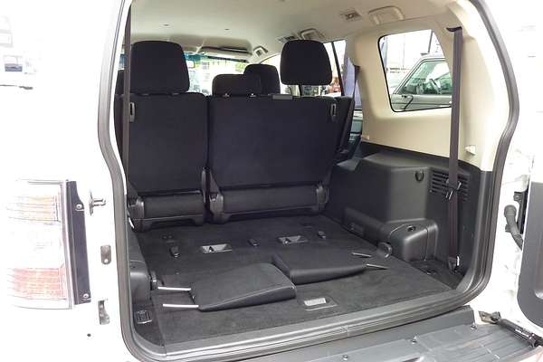 2018 Mitsubishi Pajero GLX NX