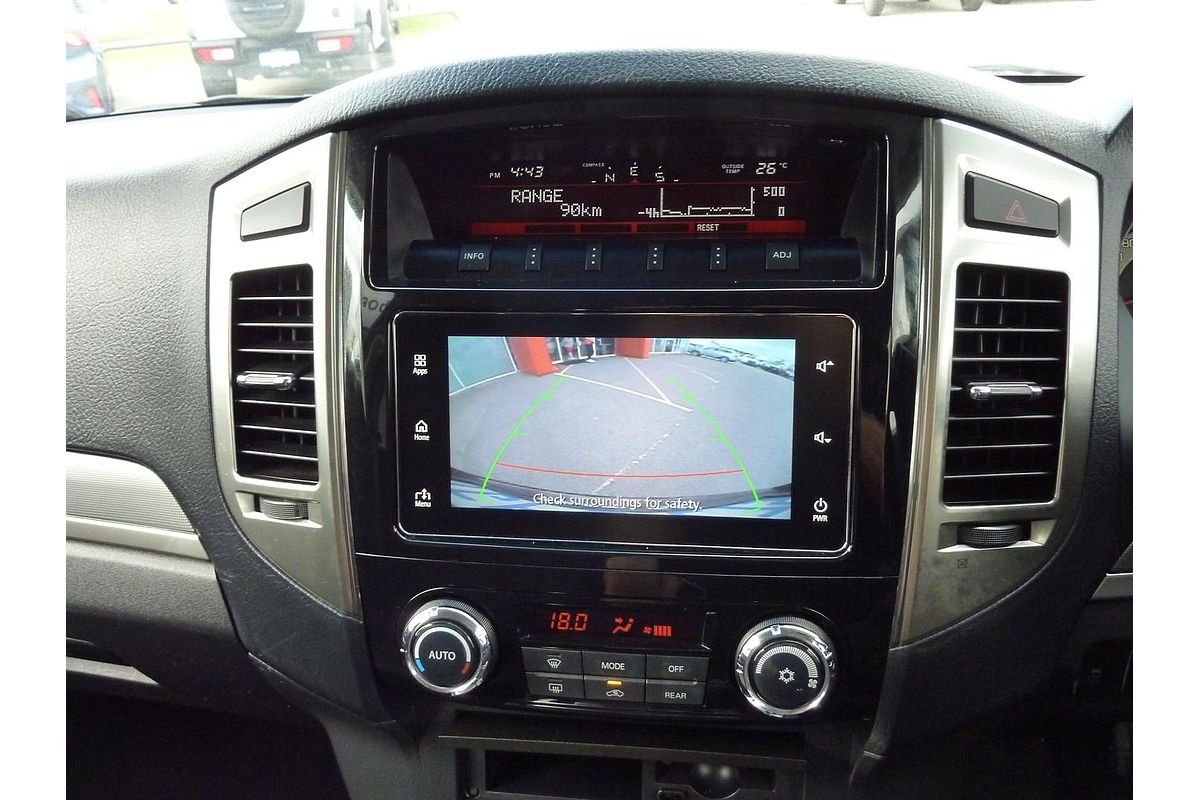 2018 Mitsubishi Pajero GLX NX
