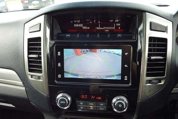2018 Mitsubishi Pajero GLX NX