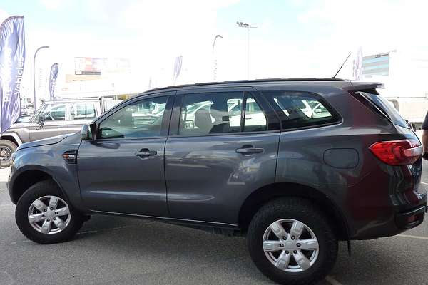 2017 Ford Everest Ambiente UA