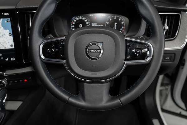 2019 Volvo XC60 T5 Inscription