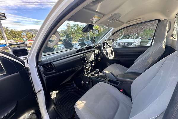 2022 Toyota Hilux Workmate TGN121R Rear Wheel Drive