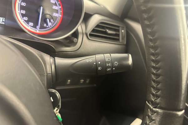 2017 Suzuki Swift GL Navigator Safety Pack AZ