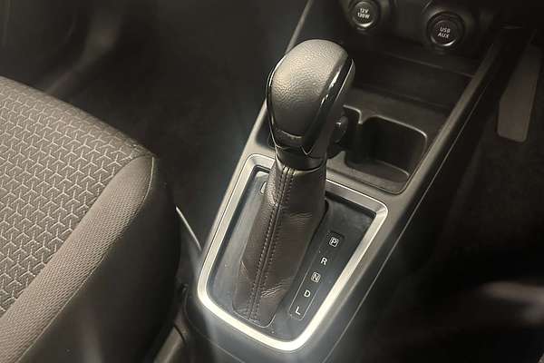2017 Suzuki Swift GL Navigator Safety Pack AZ