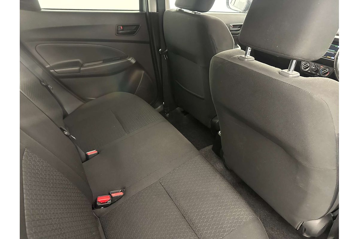 2017 Suzuki Swift GL Navigator Safety Pack AZ