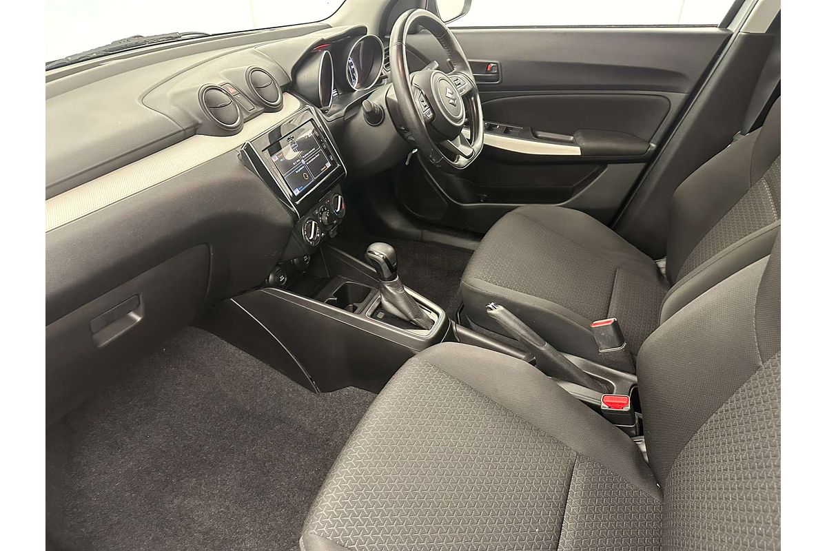 2017 Suzuki Swift GL Navigator Safety Pack AZ