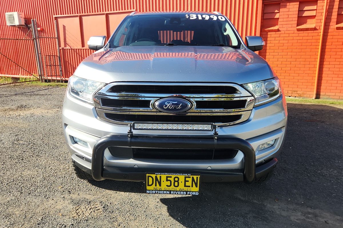 2017 Ford Everest Trend UA