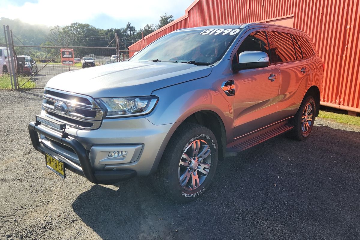 2017 Ford Everest Trend UA