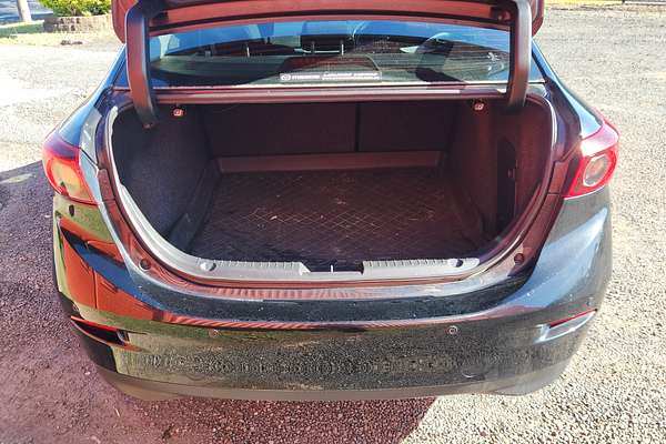 2018 Mazda 3 Neo Sport BN Series