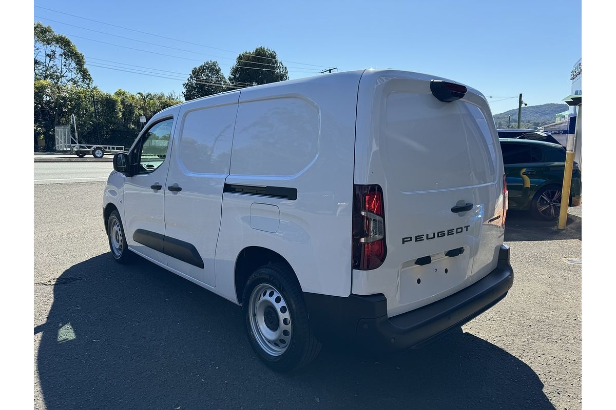2024 Peugeot Partner Pro Low Roof LWB K9 MY25