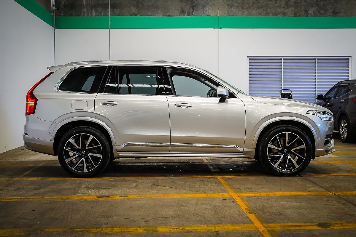 2021 Volvo XC90 B6 Inscription
