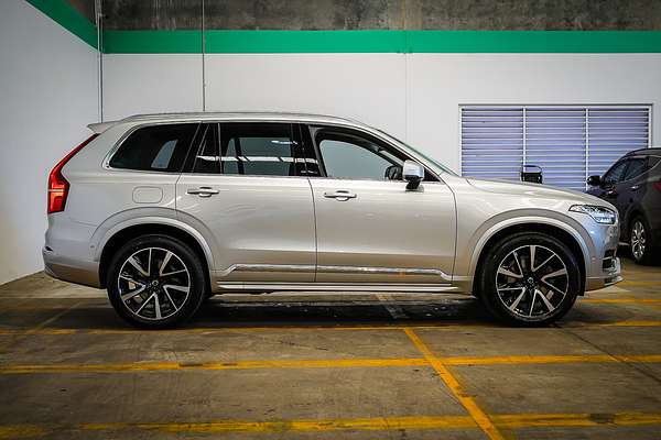 2021 Volvo XC90 B6 Inscription