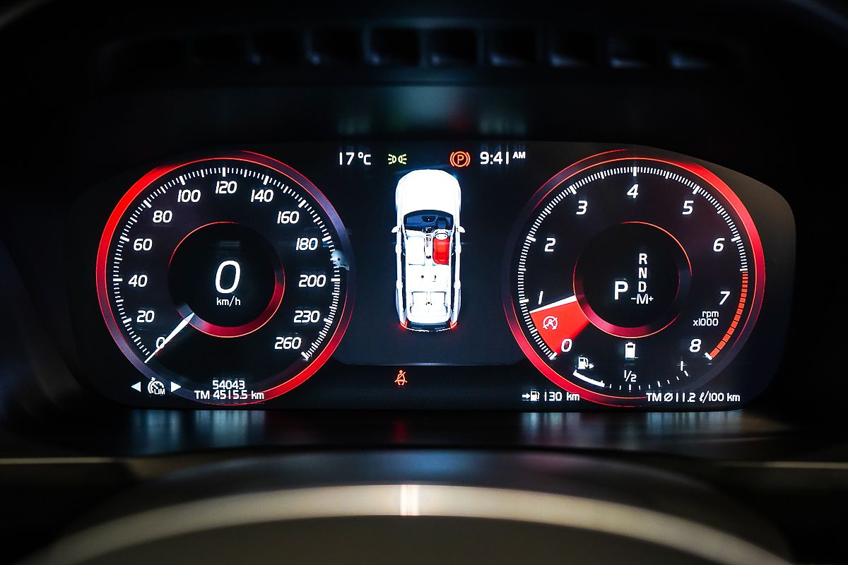 2021 Volvo XC90 B6 Inscription