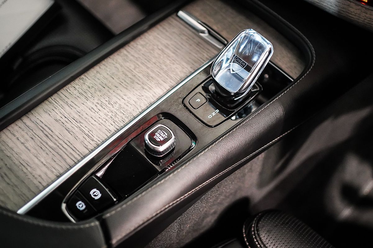 2021 Volvo XC90 B6 Inscription