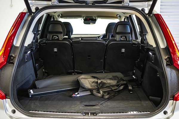 2021 Volvo XC90 B6 Inscription