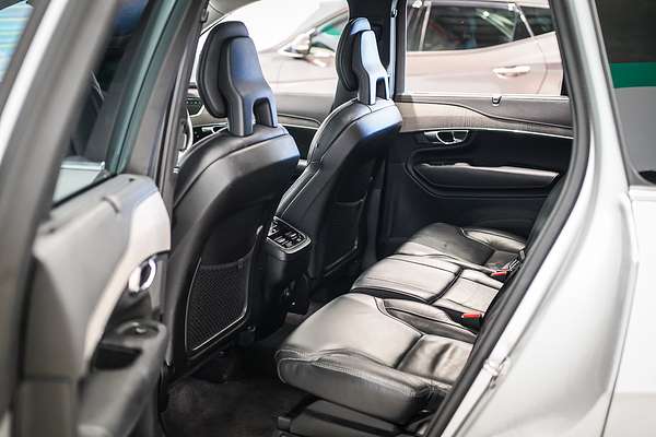 2021 Volvo XC90 B6 Inscription