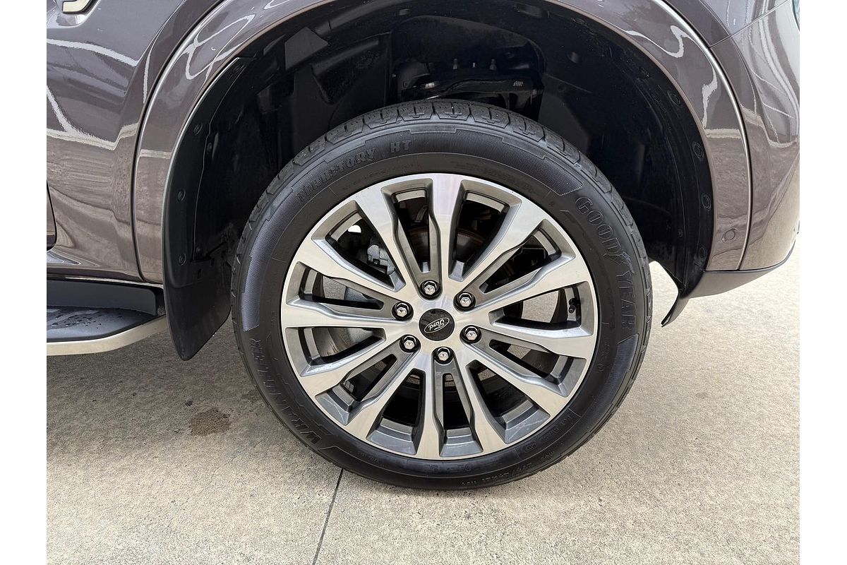 2023 Ford Everest Platinum