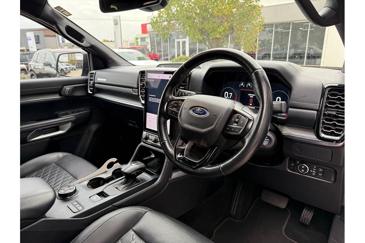 2023 Ford Everest Platinum