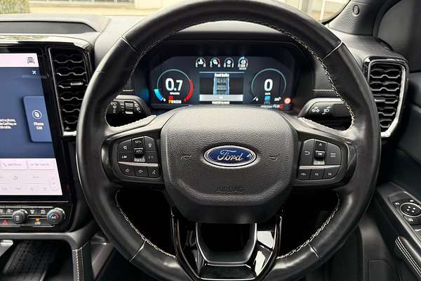 2023 Ford Everest Platinum